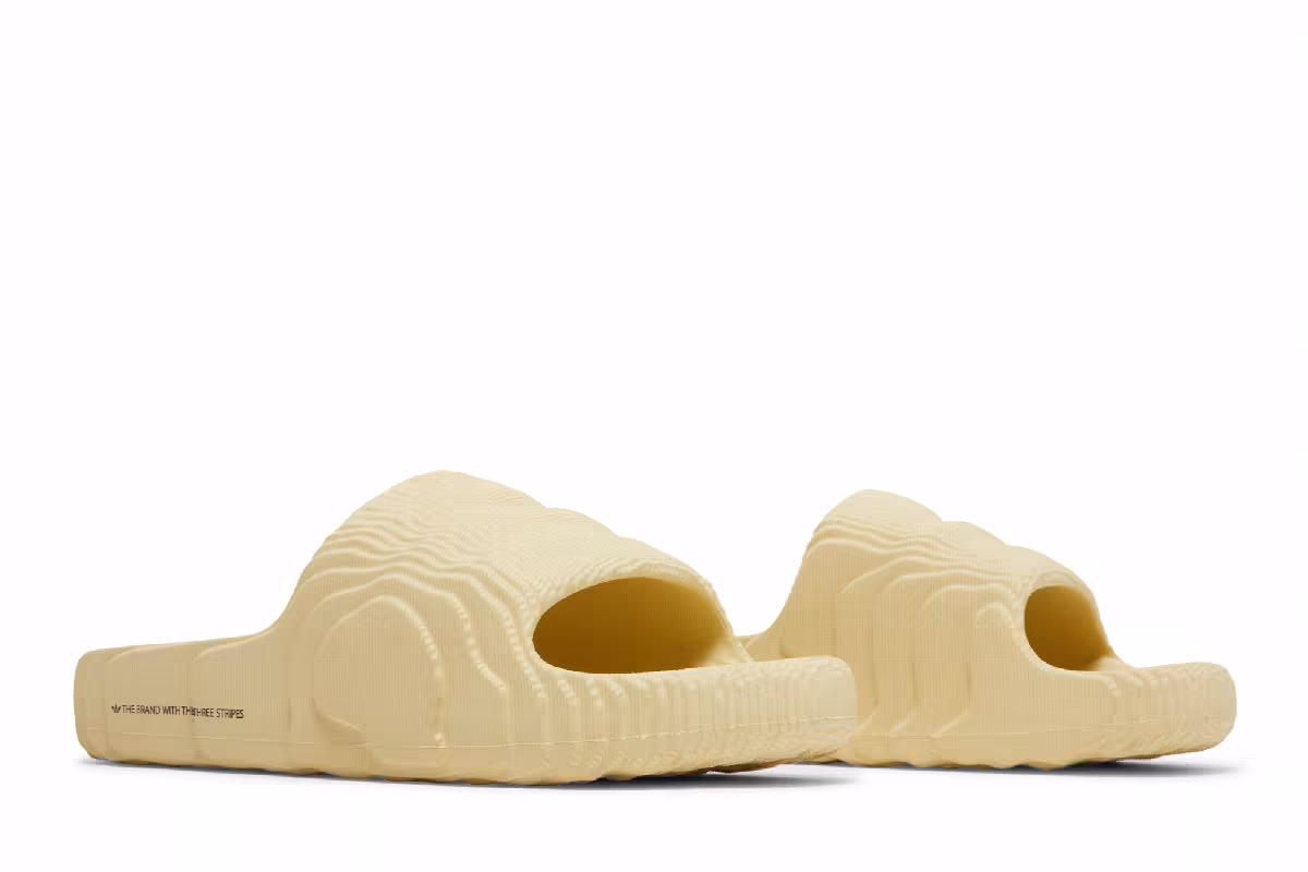 adidas Adilette 22 Slides Desert Sand, view 9