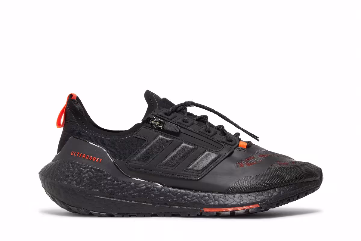 adidas UltraBoost 21 GORE-TEX Carbon Solar Red, view 2