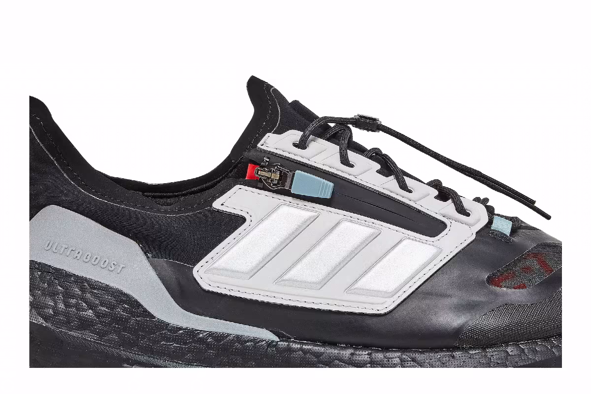 Adidas UltraBoost 21 GTX Black Silver Metallic, view 3