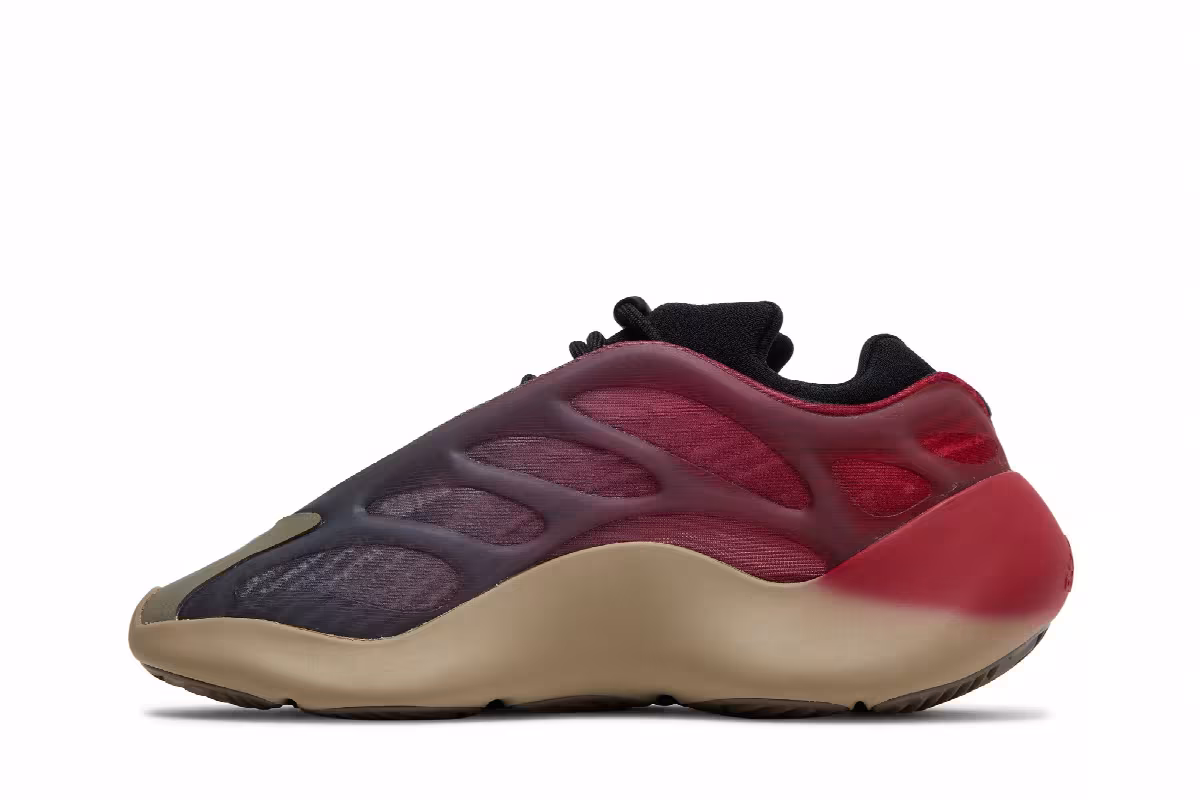 adidas Men's Yeezy 700 V3 Fade Carbon, view 4