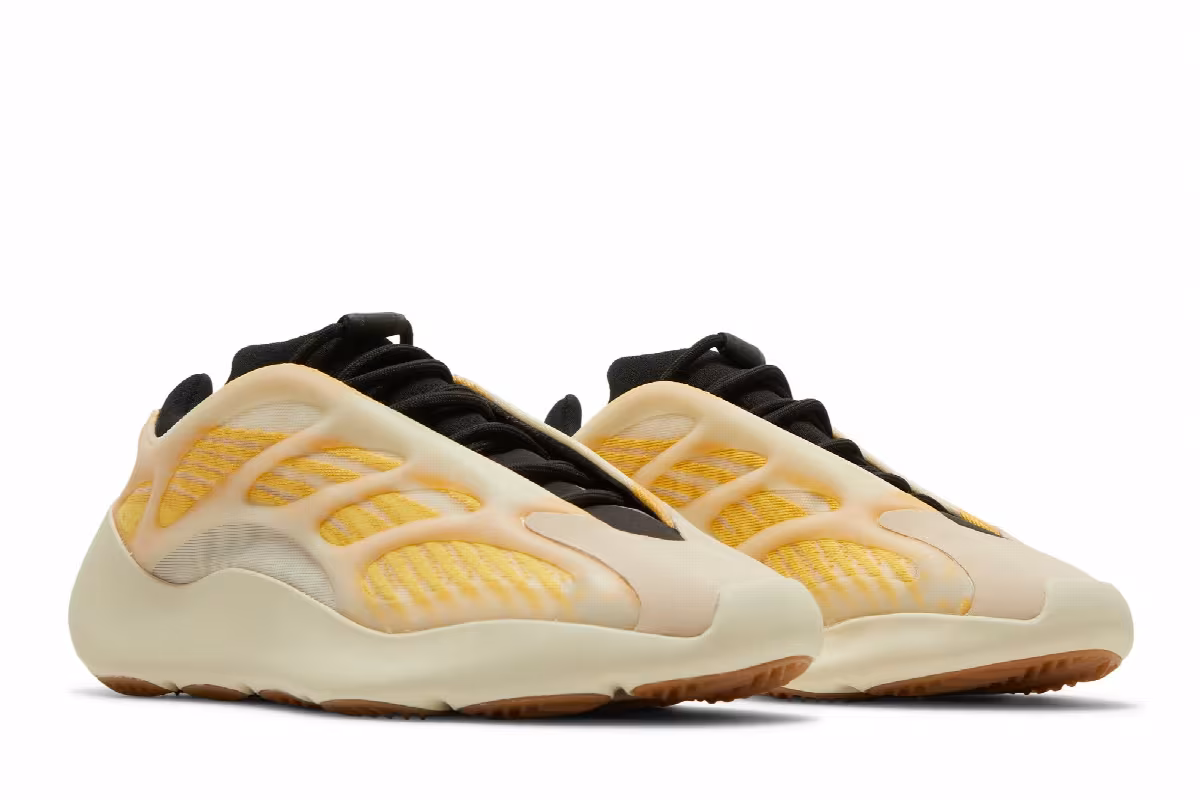 adidas Yeezy 700 V3 Mono Safflower, view 9