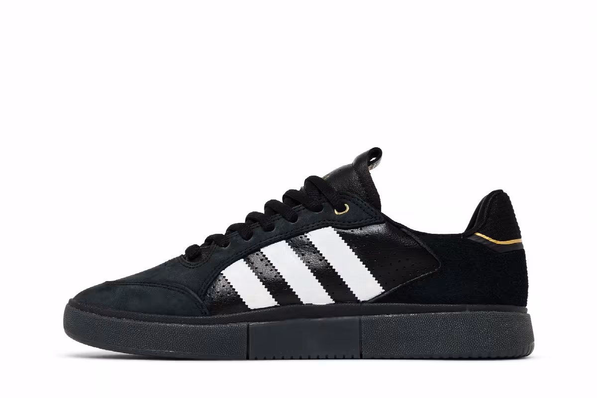 Adidas Tyshawn Low Black Gold Metallic, view 4