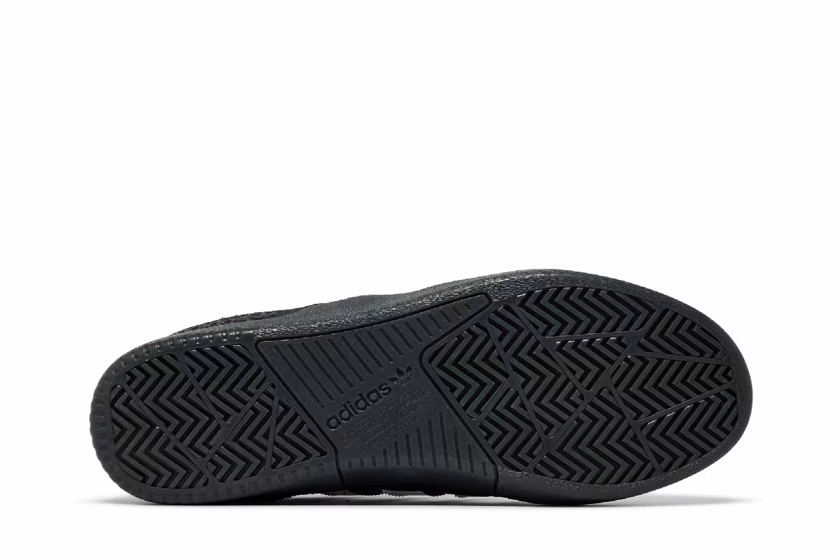 Adidas Tyshawn Low Black Gold Metallic, view 5