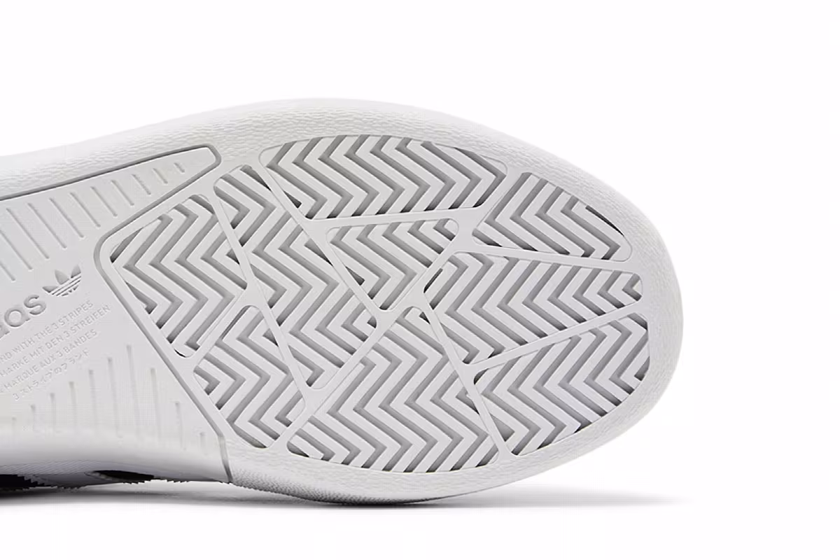 Adidas Tyshawn Black White Gold, view 6