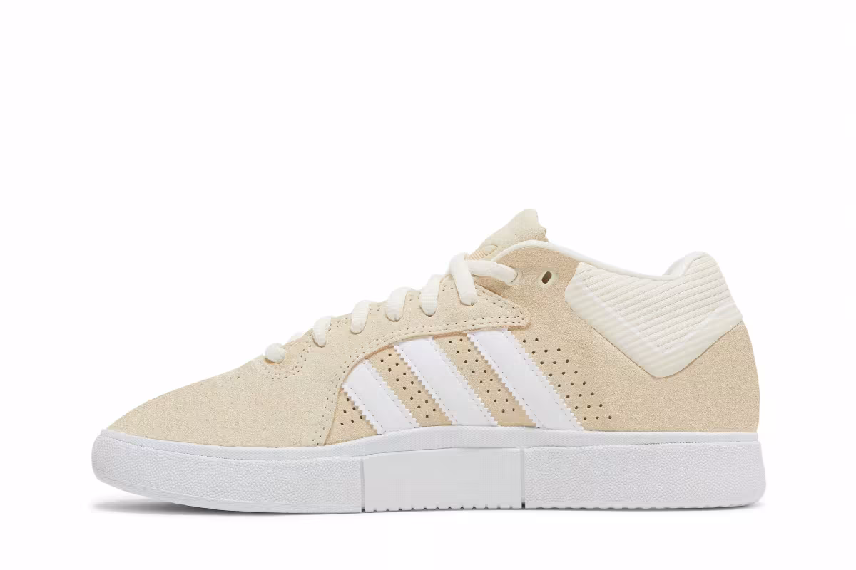 adidas Tyshawn Off White, view 4