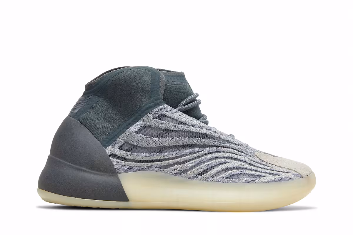 adidas Yeezy Quantum Mono Carbon, view 2
