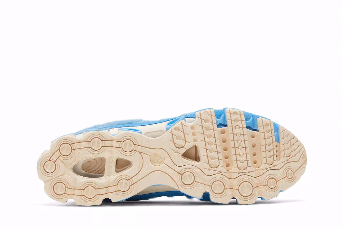 Kerwin Frost x adidas Microbounce T1 YTI, view 5