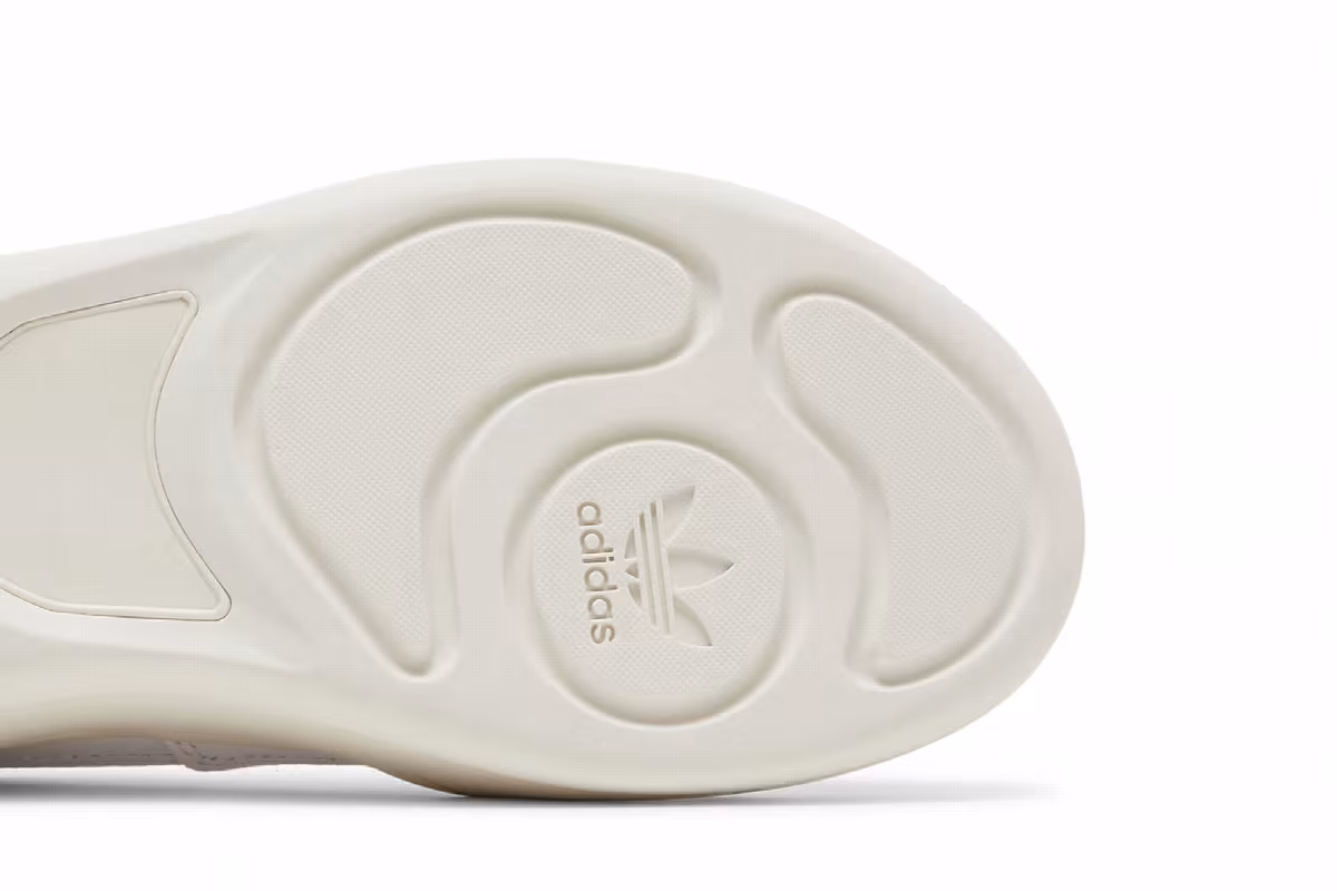 Adidas Women's Her Court Triple White, view 6