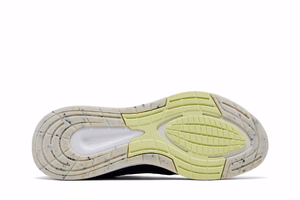 Adidas EQ21 Run Black Almost Lime, view 5