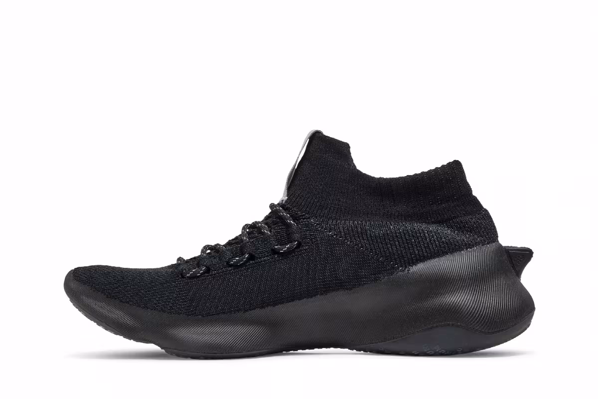 Pharrell x adidas Human Race Sichona Black Shock Pink, view 4