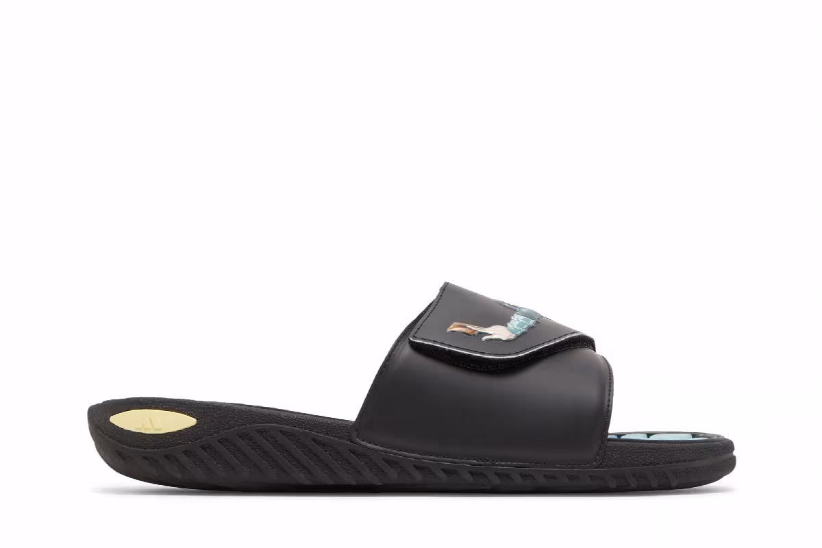 Yu-Gi-Oh! x adidas Reptossage Slide Blue Eyes White Dragon, view 2