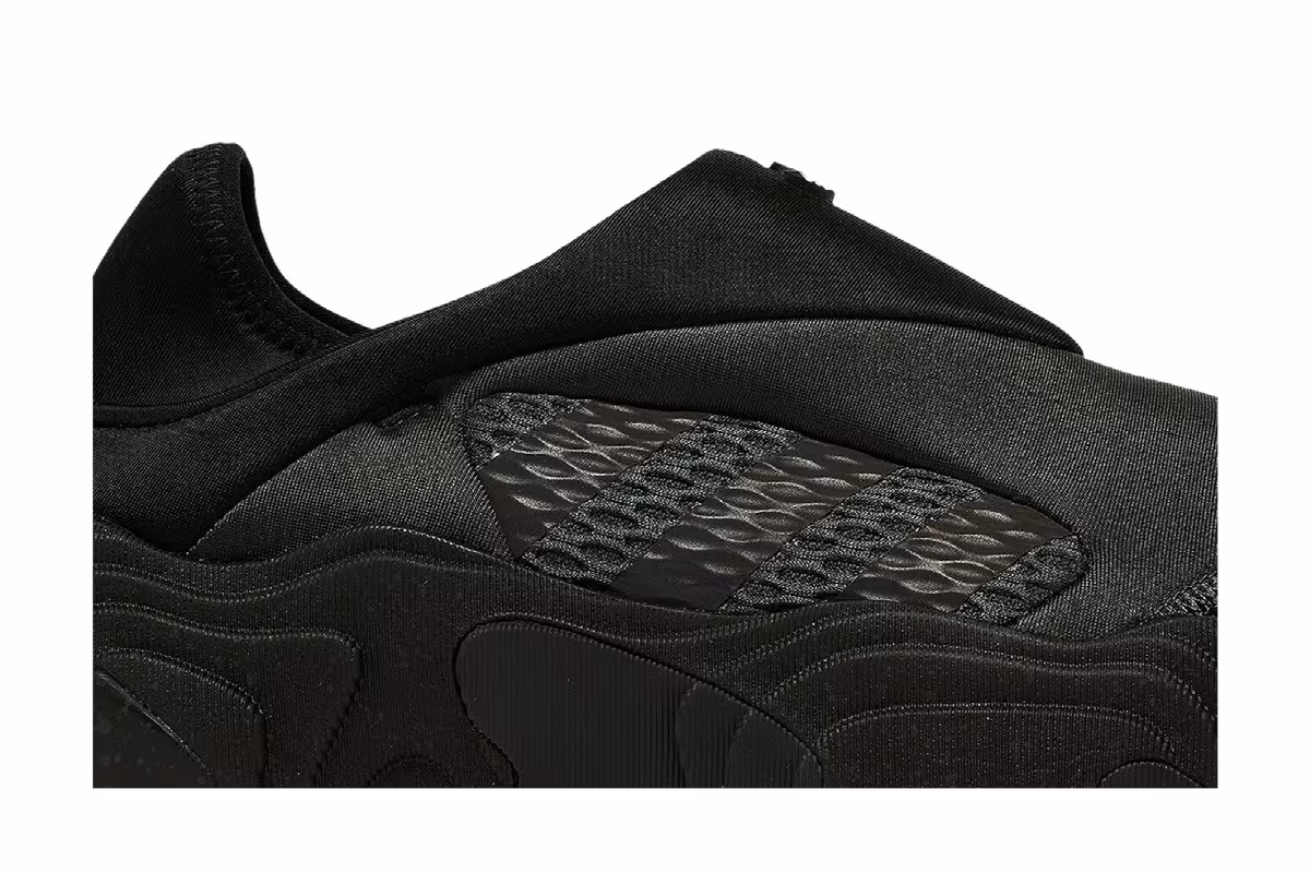 adidas Rovermule Adventure Black Carbon, view 3
