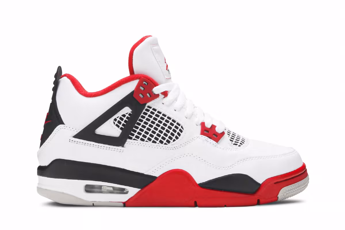 Air Jordan 4 OG GS Fire Red 2020, view 2