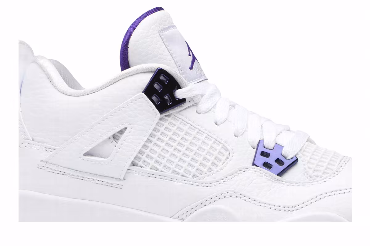 Air Jordan 4 GS Purple Metallic, view 3