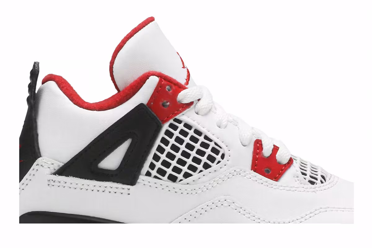 Air Jordan 4 OG PS Fire Red 2020, view 3