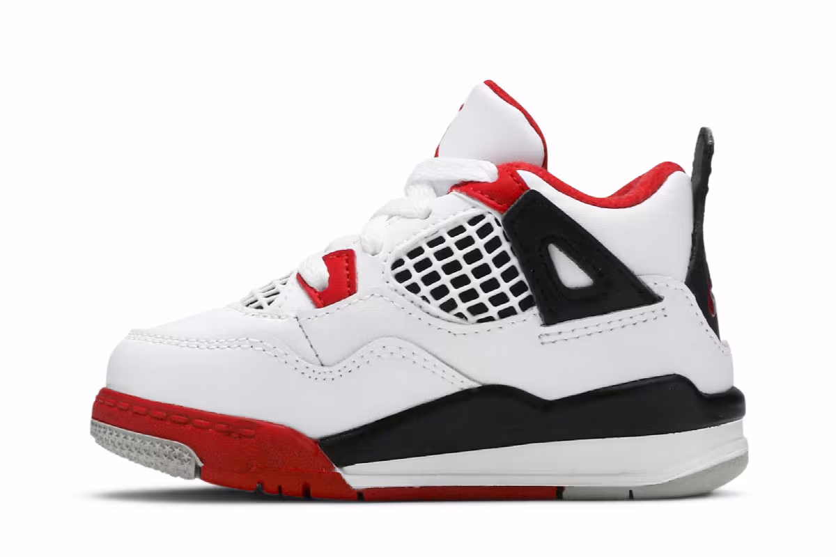 Air Jordan 4 OG TD Fire Red 2020, view 4