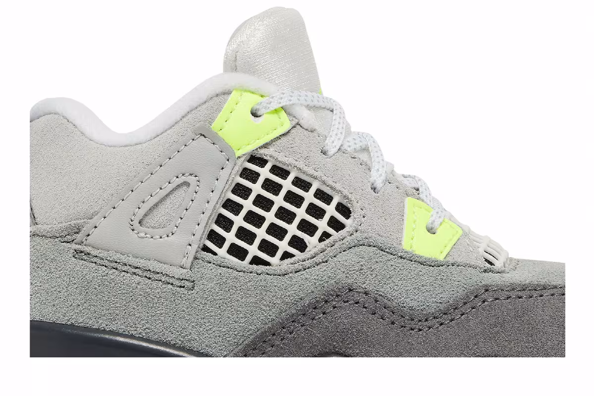 Air Jordan 4 SE TD Neon 95, view 3