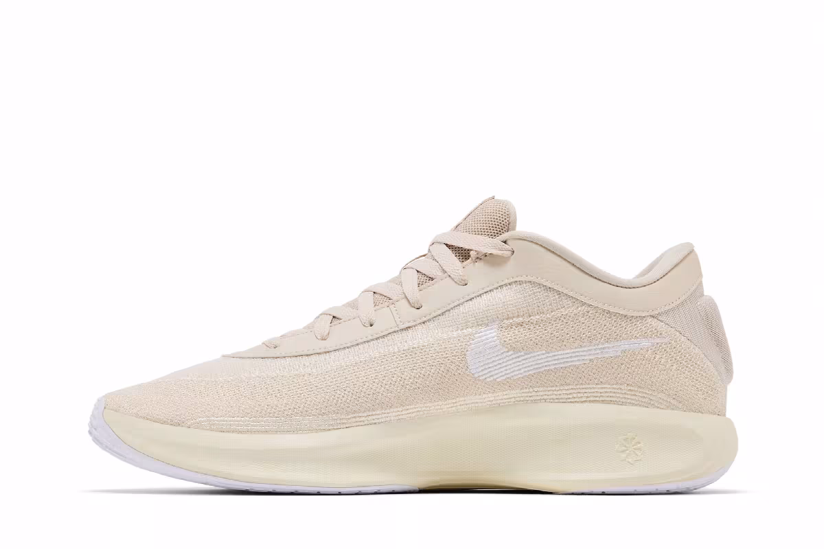 Nike GT Hustle Academy EP Oatmeal, view 4