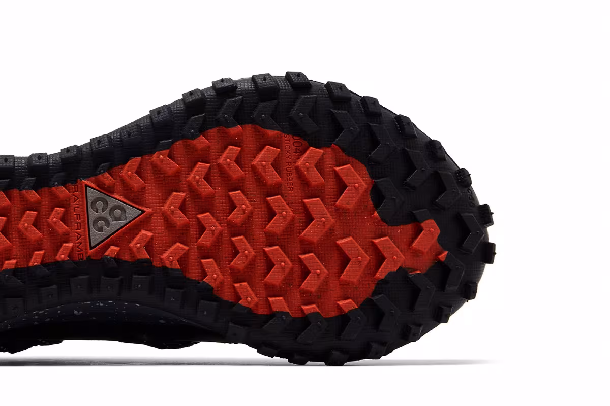 Nike ACG Mountain Fly Low GORE-TEX Black Dark Grey, view 6