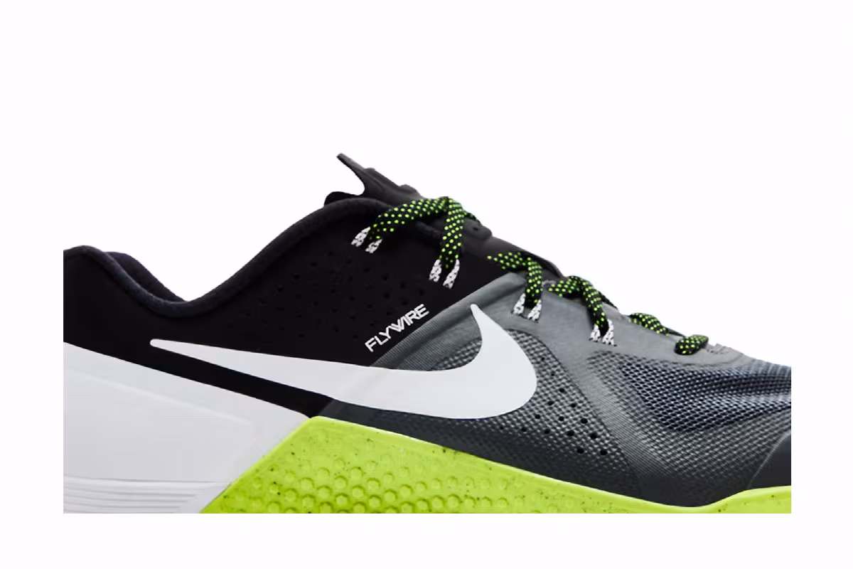 Nike Metcon 1 OG Dark Grey Volt 2025, view 3