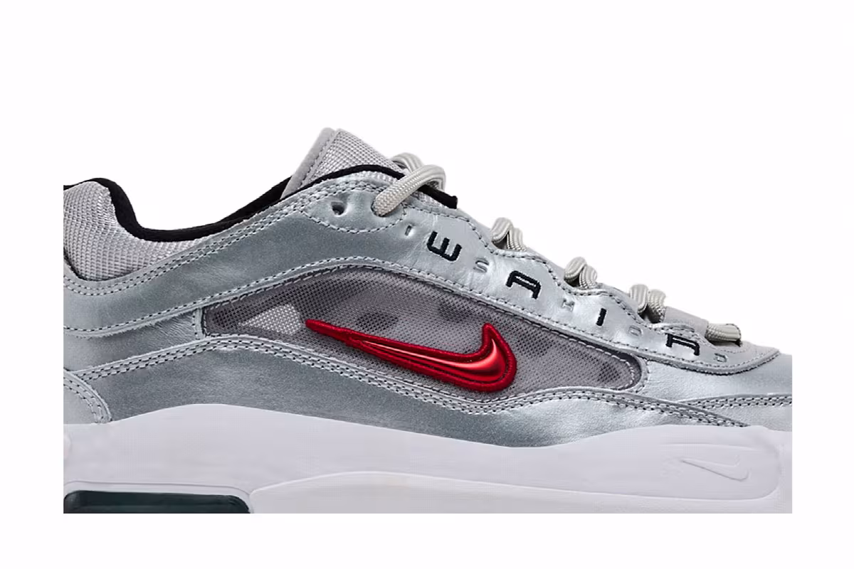 Nike Air Max Ishod Wair SB Silver Bullet, view 3
