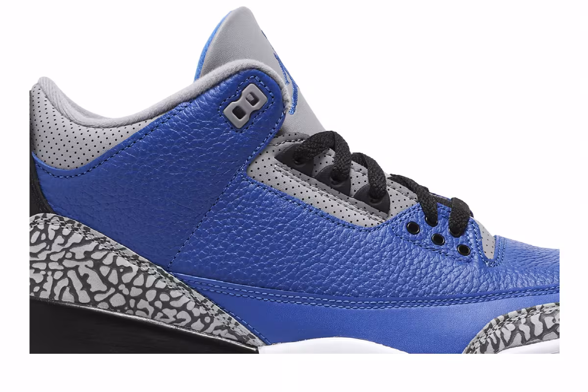 Air Jordan 3 Varsity Royal, view 3