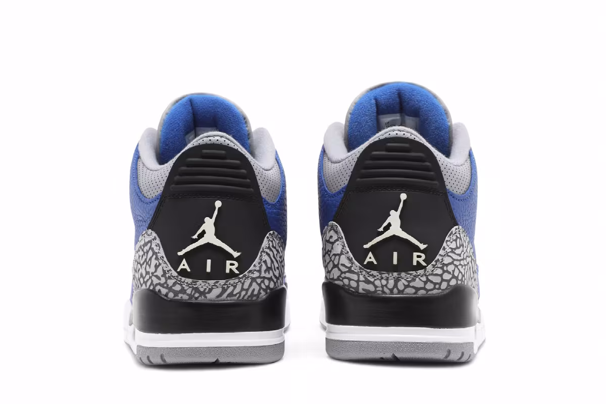 Air Jordan 3 Varsity Royal, view 7