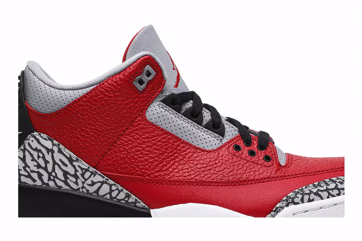 Air Jordan 3 SE Unite - CHI Exclusive, view 3