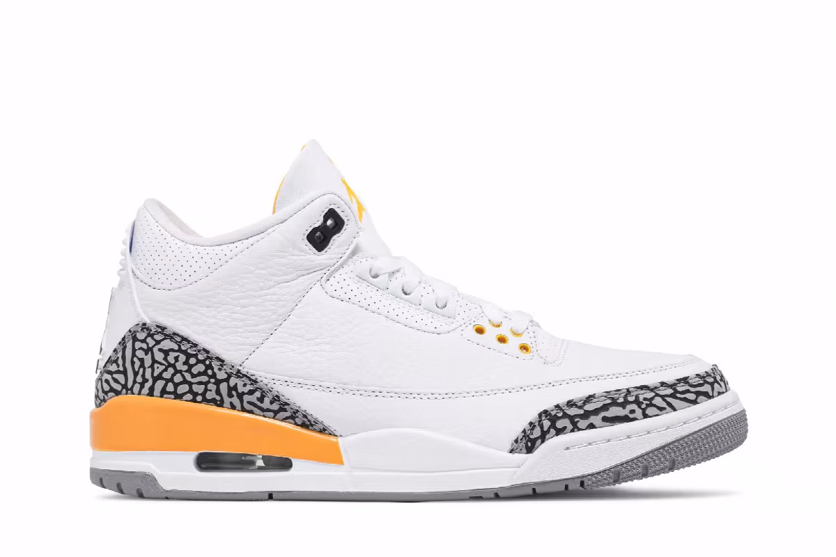 Women's Air Jordan 3 Laser Orange, view 2