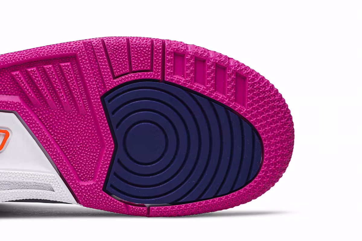 Air Jordan 3 GG Barely Grape, view 6