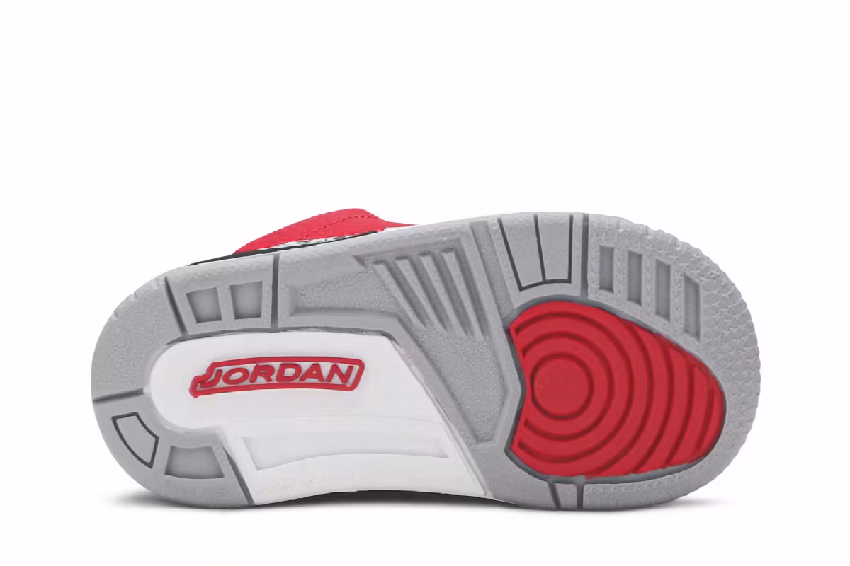 Air Jordan 3 SE PS Unite, view 5