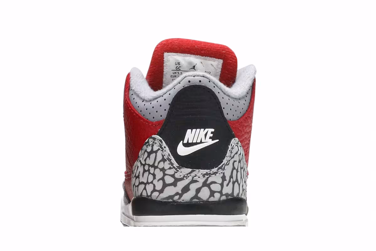 Air Jordan 3 SE TD Unite, view 8