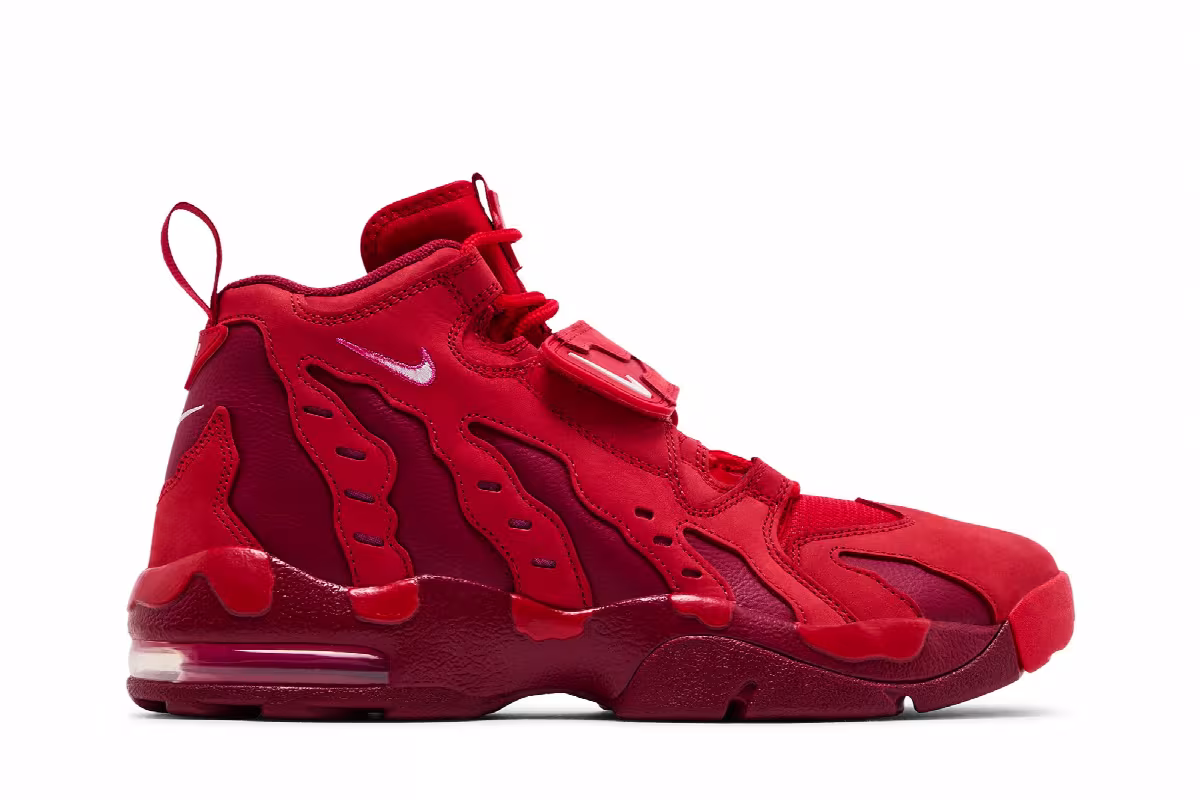 Nike Air DT Max Love Letter to Connie, view 2