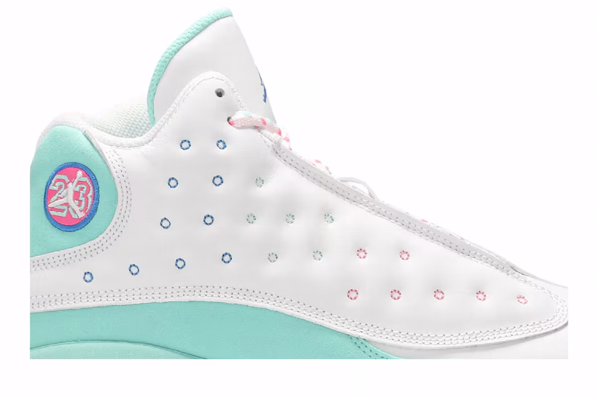 Air Jordan 13 GS Aurora Green, view 3