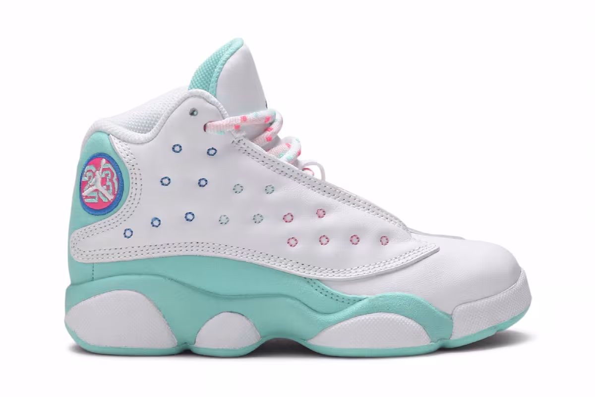 Air Jordan 13 PS Aurora Green, view 2