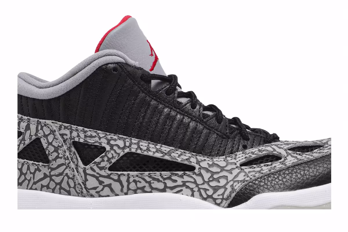 Air Jordan 11 Low IE Black Cement, view 3