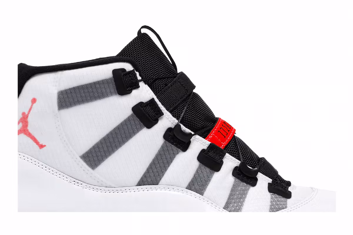 Air Jordan 11 Adapt White, view 3