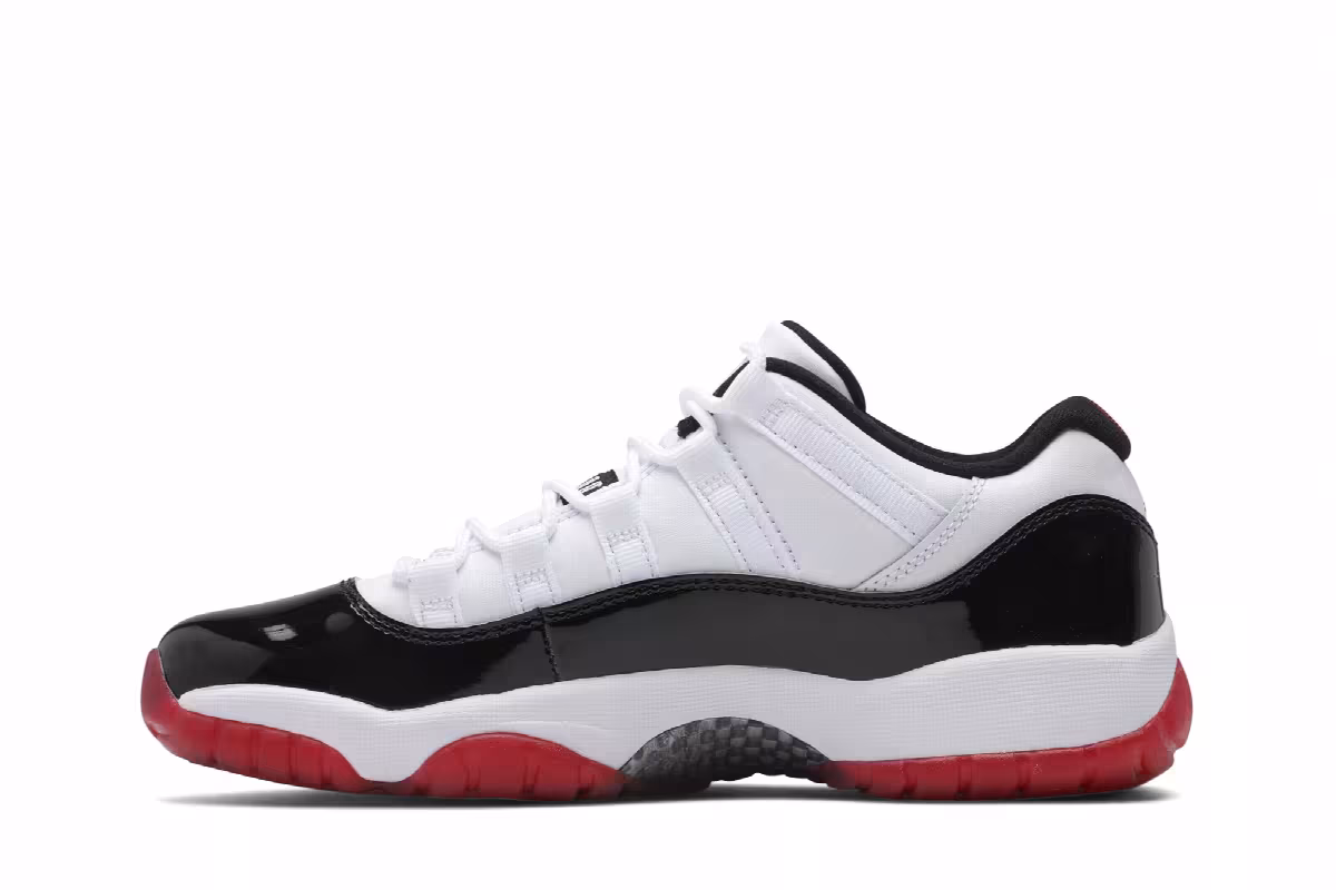 Air Jordan 11 Low GS Concord-Bred, view 4