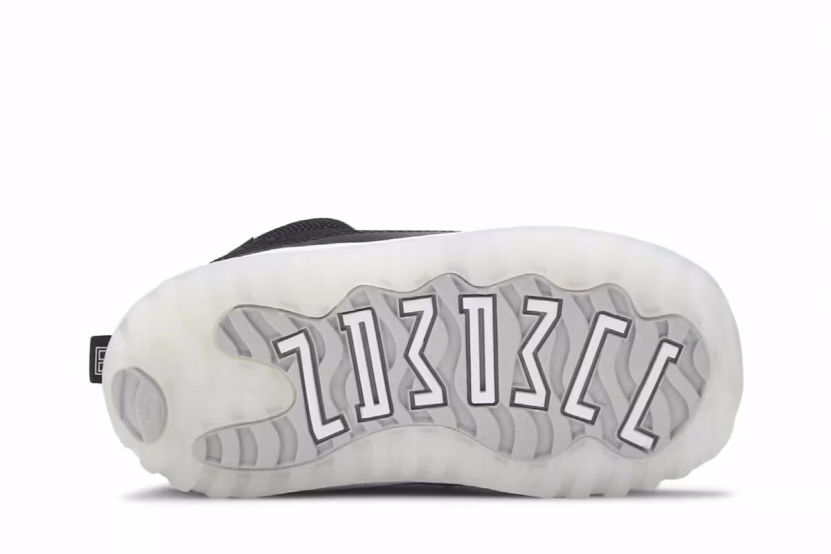 Air Jordan 11 TD Jubilee / 25th Anniversary, view 5