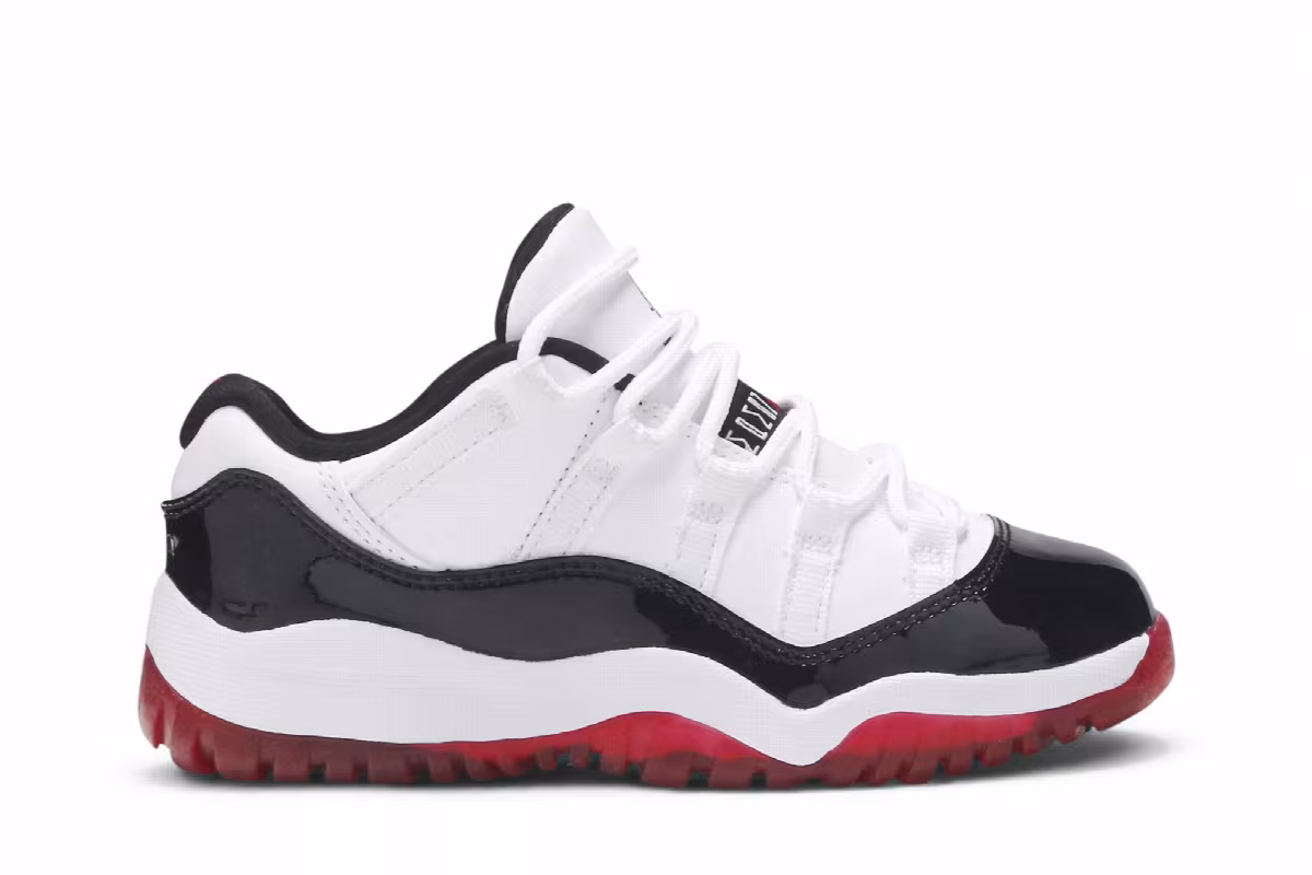 Air Jordan 11 Low PS Concord-Bred, view 2