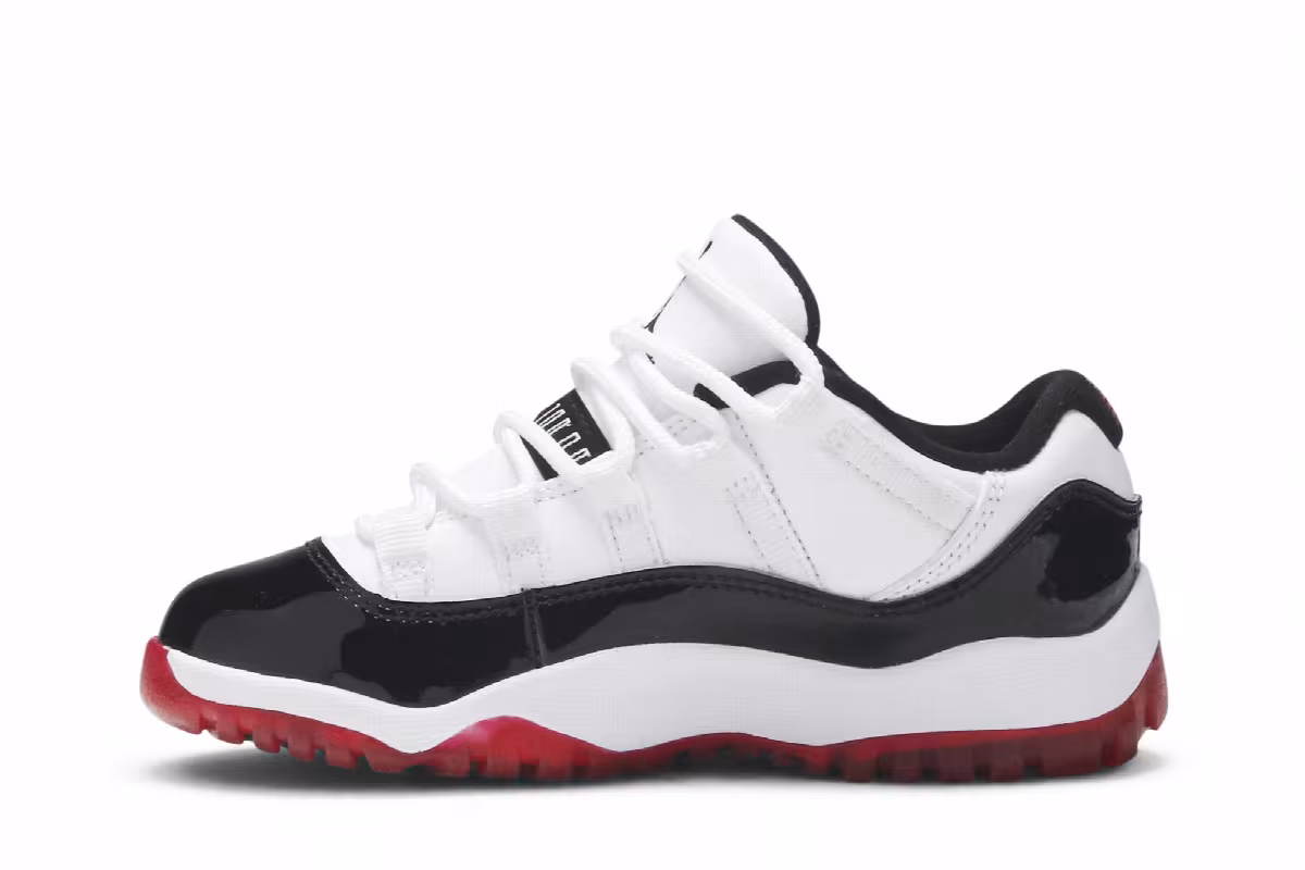 Air Jordan 11 Low PS Concord-Bred, view 4