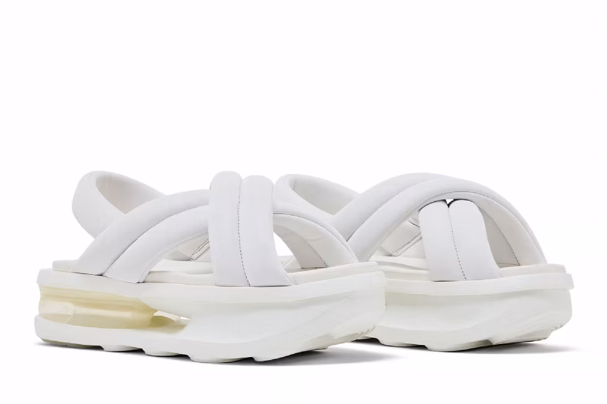 Nike Women's Air Max Isla Sandal Summit White, view 9