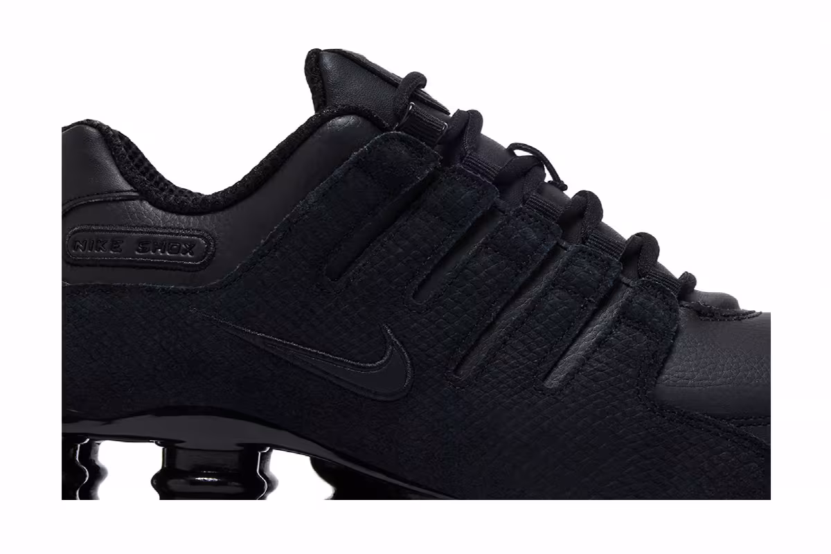 Nike Shox NZ Triple Black, view 3