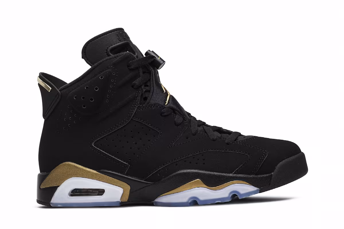 Air Jordan 6 Defining Moments 2020, view 2
