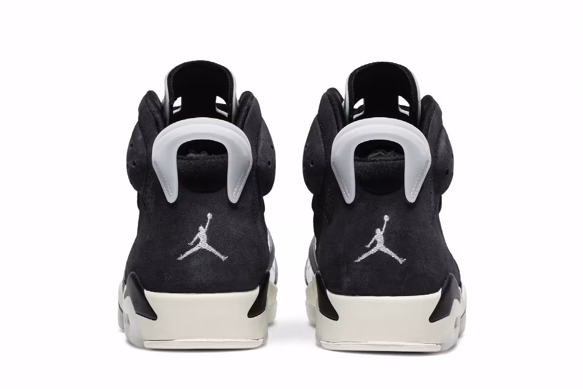 Women's Air Jordan 6 Tech Chrome, view 7