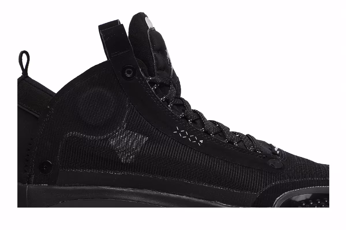 Air Jordan 34 Black Cat, view 3