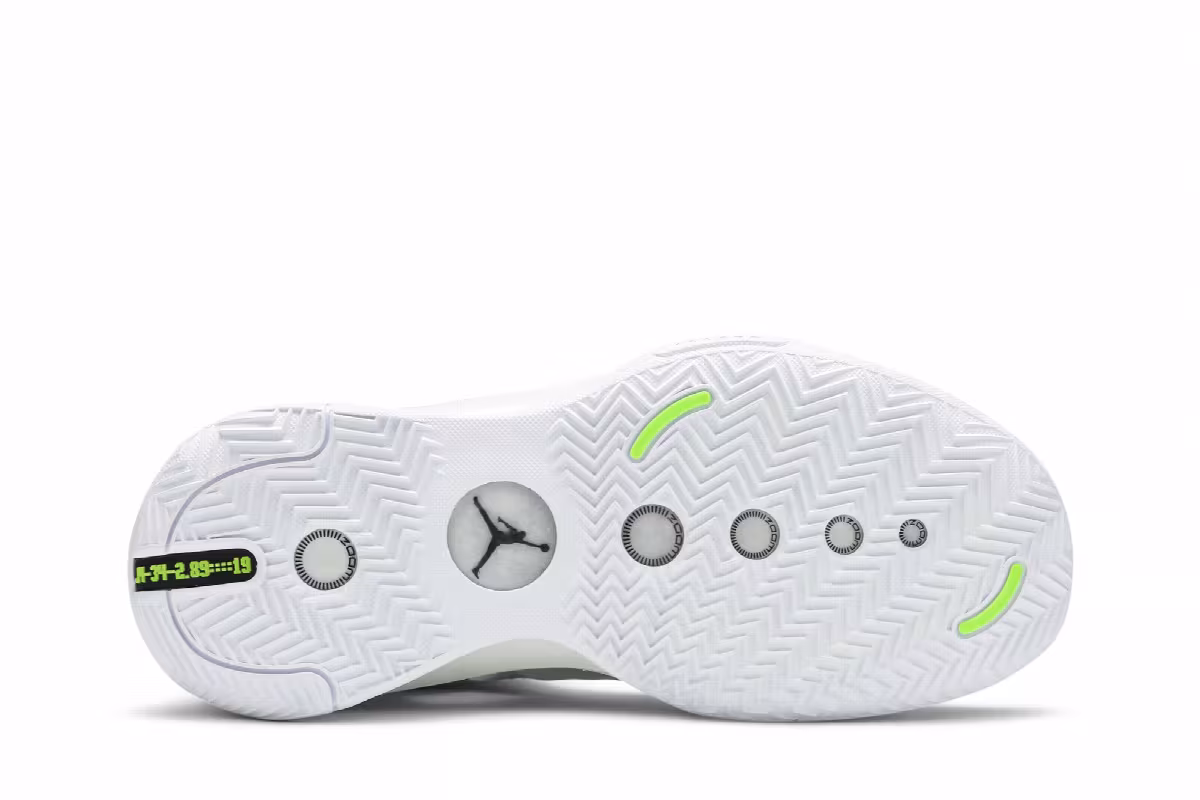 Air Jordan 34 Low PF Pure Money, view 5