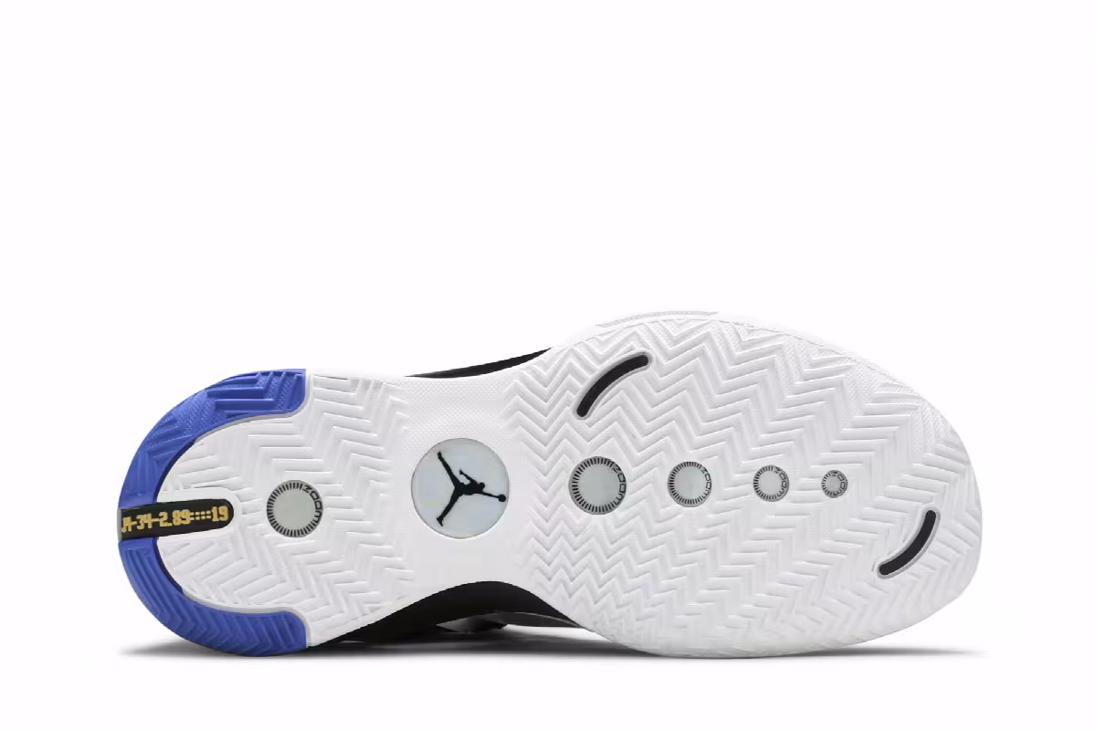 Air Jordan 34 Low Heritage, view 5