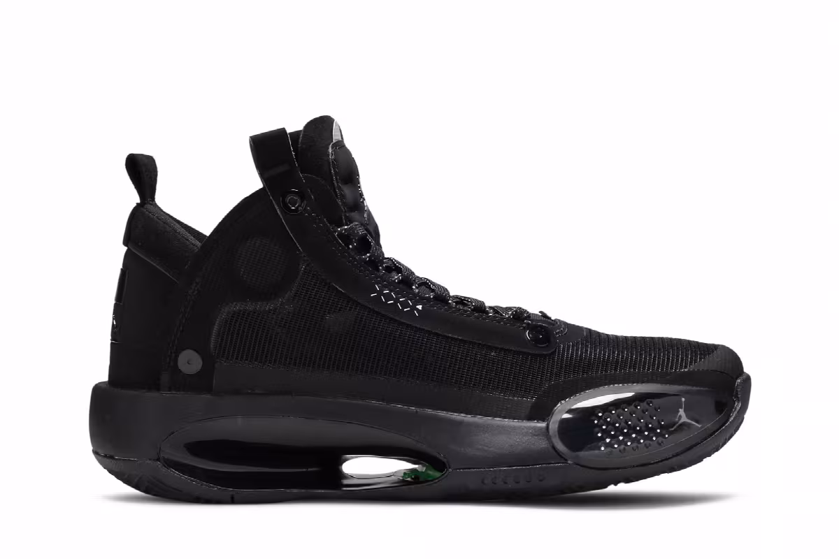 Air Jordan 34 GS Black Cat, view 2
