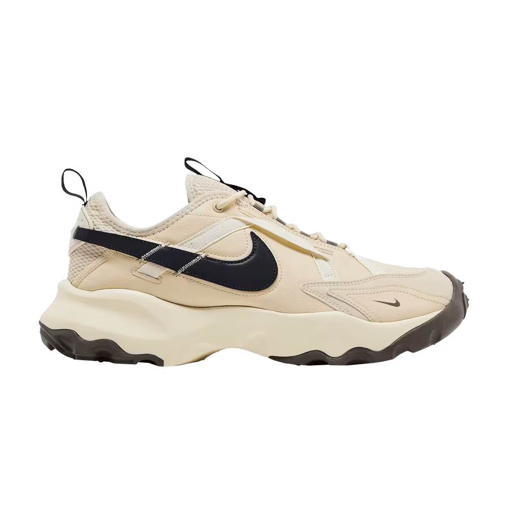 Nike Women's TC 7900 Beach Off Noir
